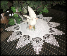Creamy White Dresser Scarf Runner Plus Two Doilies Formal European Lace Doily Home