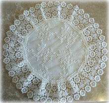 Doily Ivory Princess Lace European Dresser Table Scarf Topper Home