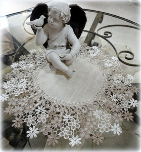 Linen Gift Set Sophisticated Floral Lace Dresser Or Mantel Scarf 65 Neutral Earth Tones Plus Two Large Doilies Home
