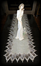 Set 54 Table Runner Dresser Scarf Plus Two 16 Doilies Neutral Earth Tones Bedroom Or Dining Room Home
